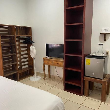 Meson Don Quijote Apartment Ахихик Екстериор снимка